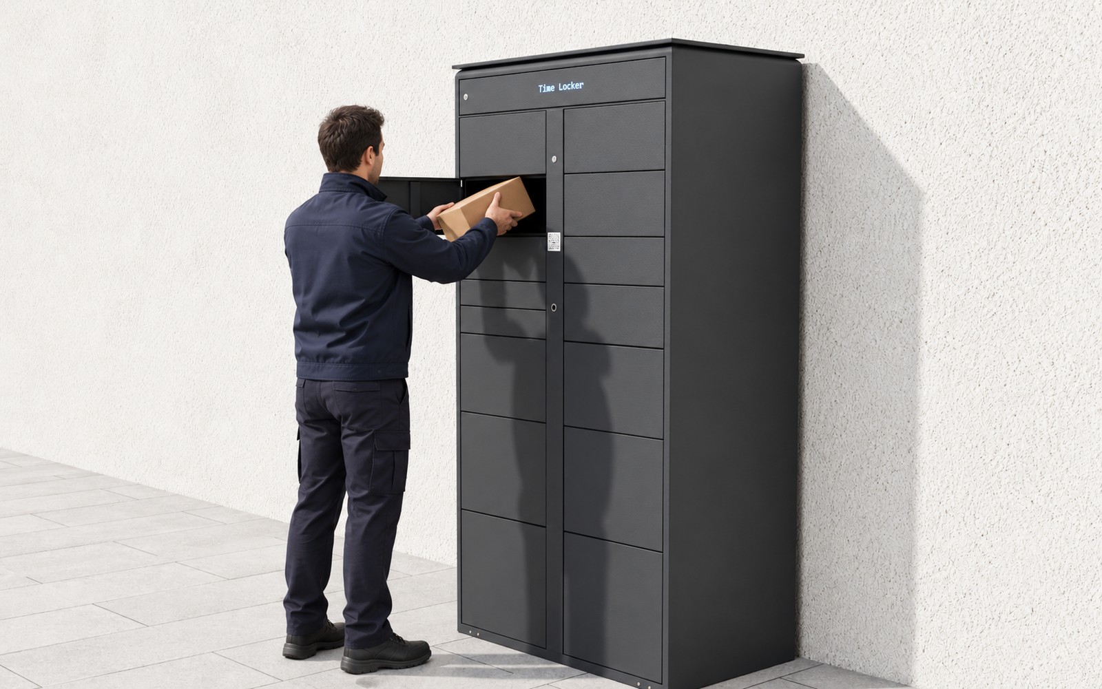 Otvoren pretinac Time Lockera s paketom